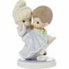 Disney Showcase Cinderella You Swept Me Off My Feet Figurine Table Decor By Precious Moments